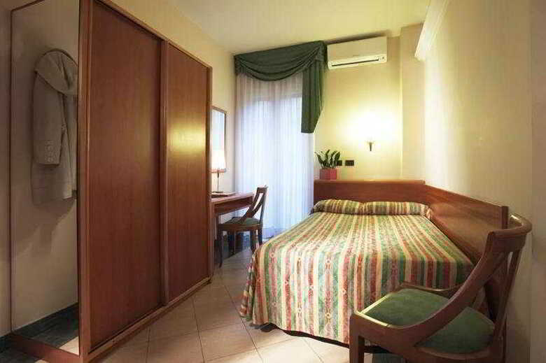 Hotel Touring