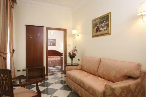 Hotel Contilia