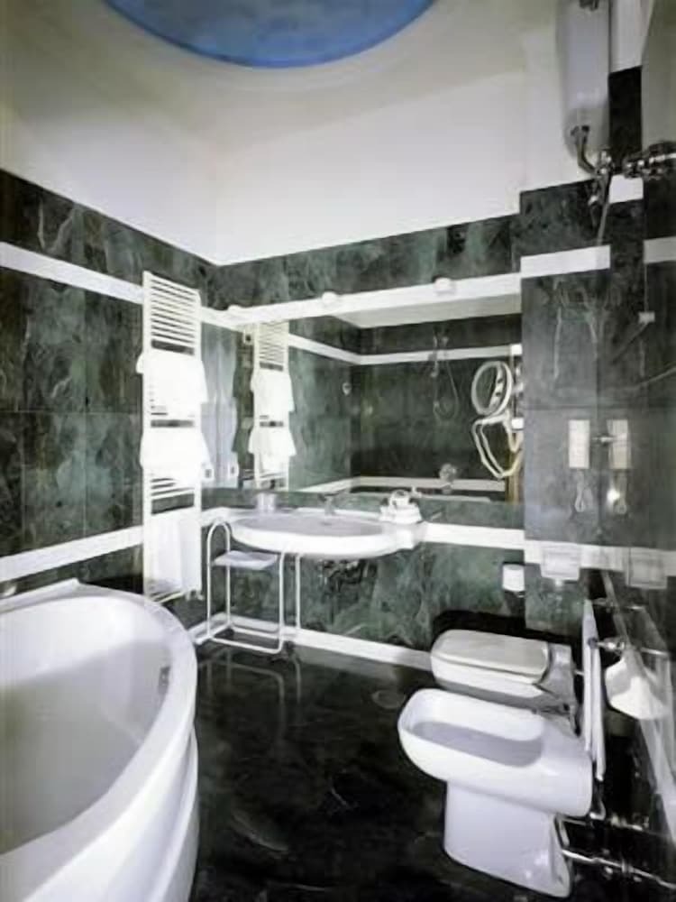 Hotel Farnese