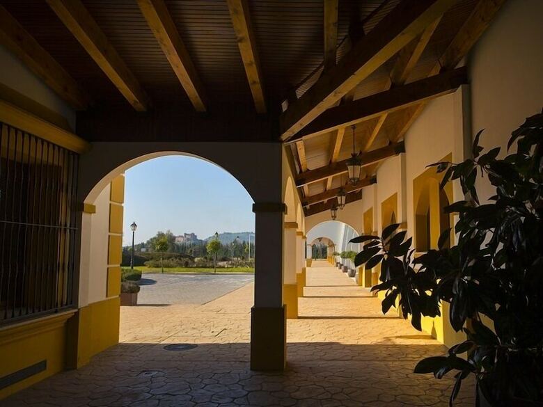 Hotel Cortijo Santa Cruz