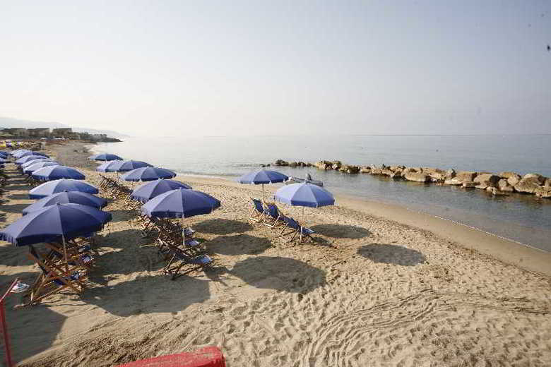 Hotel Leucosya