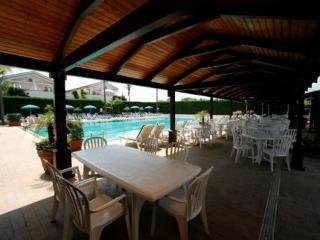 Hotel Leucosya