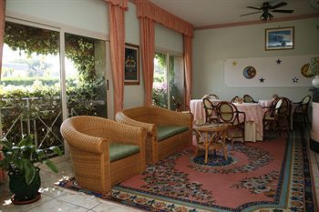 Hotel Leucosya