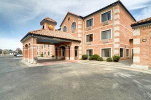 Hotel Comfort Inn & Suites