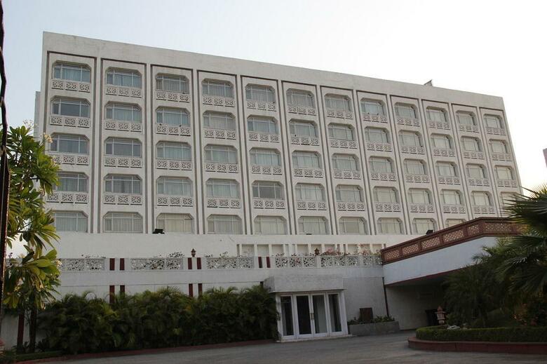 Hotel Gateway