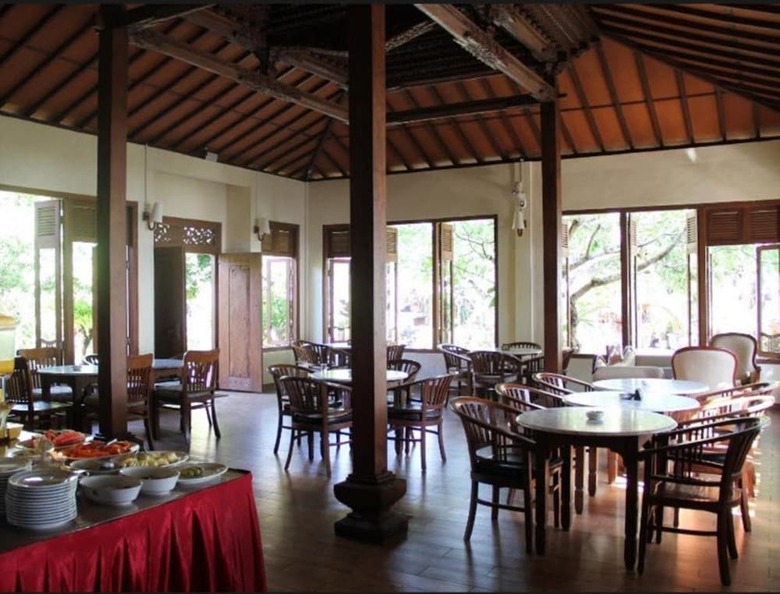 Hotel Besakih Beach Resort