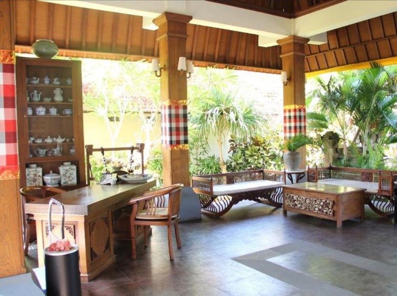 Hotel Besakih Beach Resort