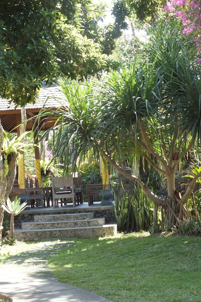 Hotel Besakih Beach Resort