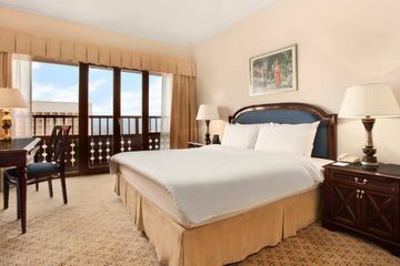 Cairo World Trade Center Hotel & Residences