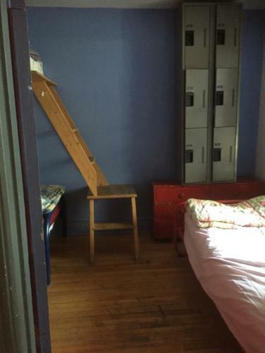 Hostal Auberge Chez Jean