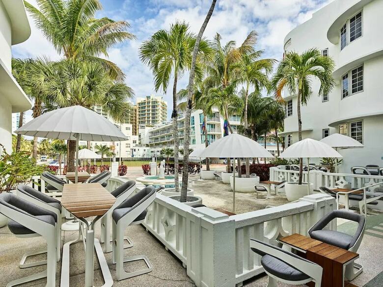 Hotel The Hall South Beach