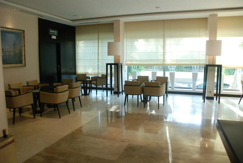 Hotel Les Ambassadeurs (.)