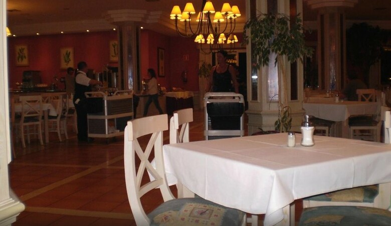 Hotel Royal Suite
