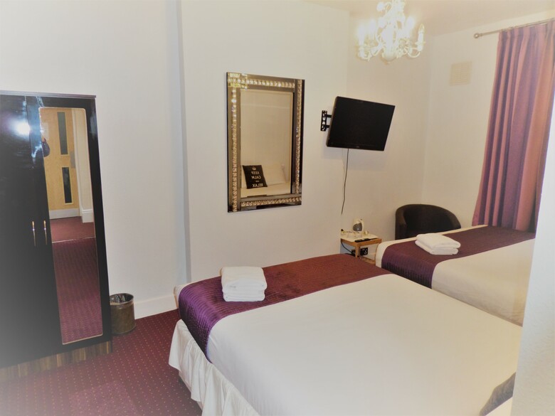 Lancaster Court Hotel