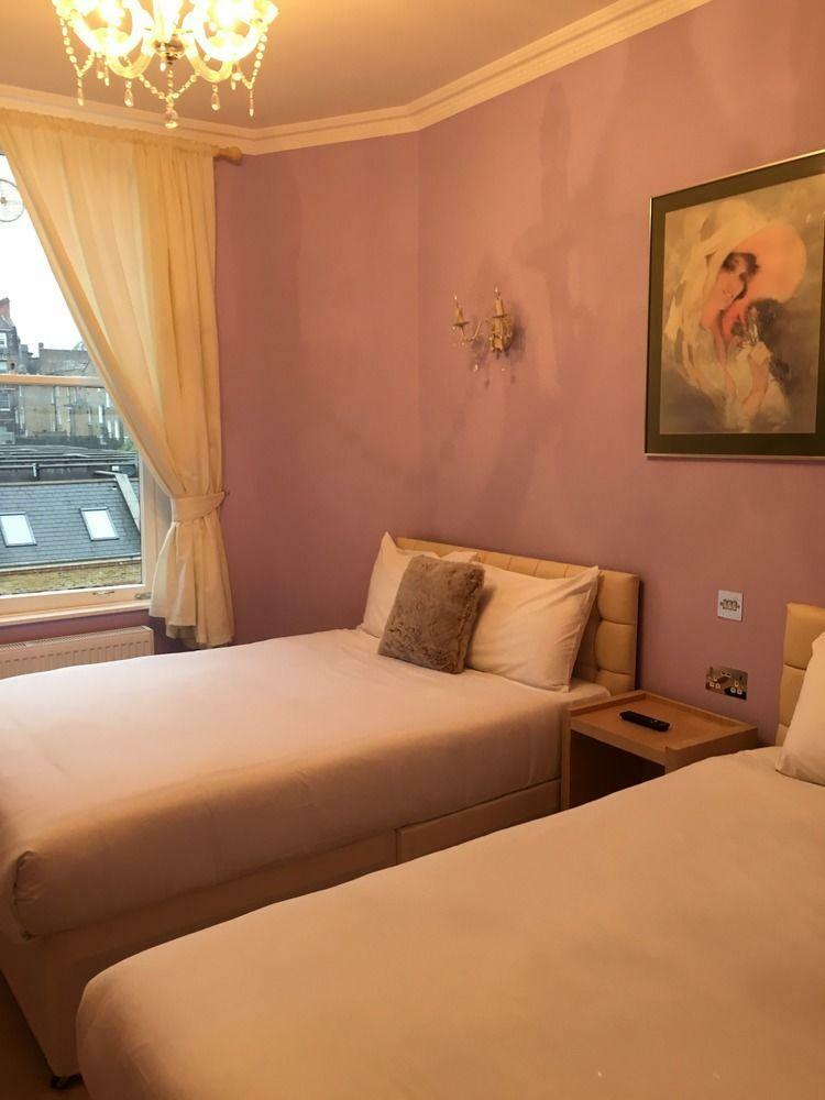 Lancaster Court Hotel