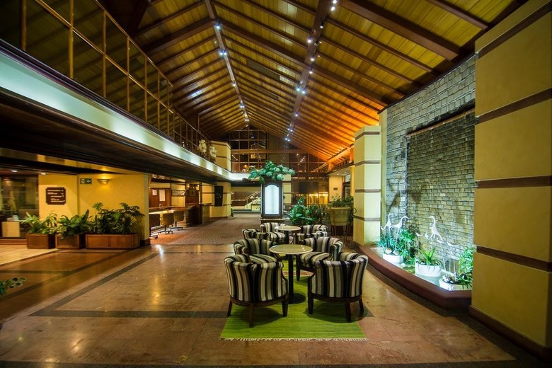 Hotel Marina Villa Del Rio