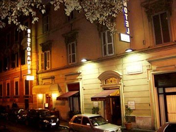 Hotel Mariano