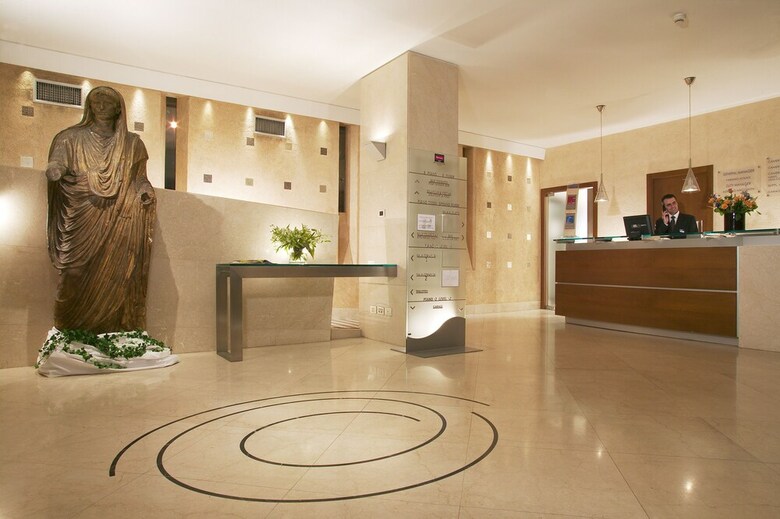 Hotel Mercure Roma Delta Colosseo
