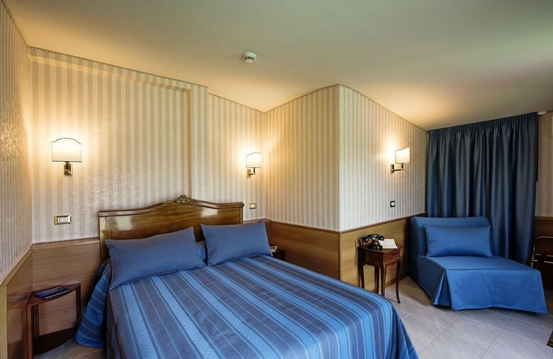 Hotel Pacific