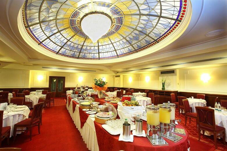 Hotel Starhotels Majestic
