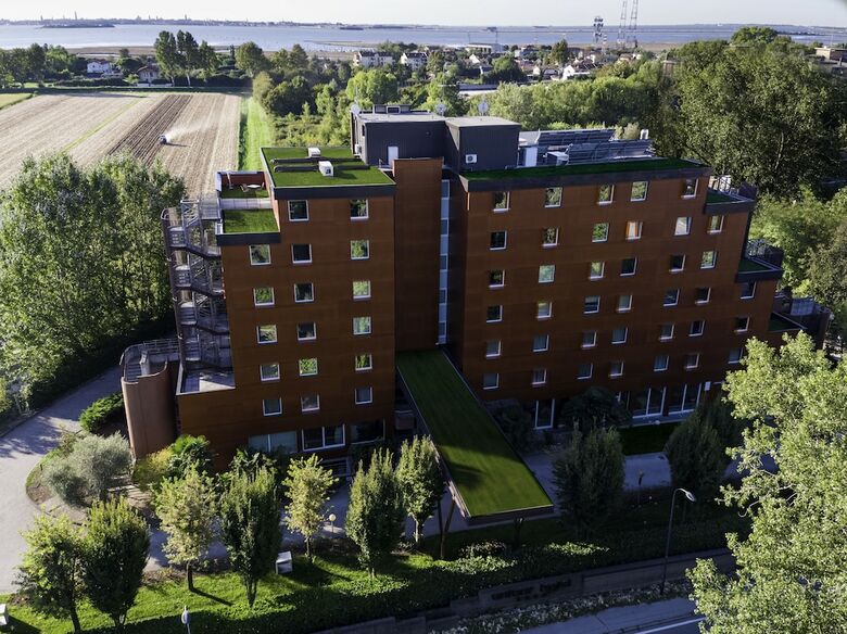 Hotel Antony