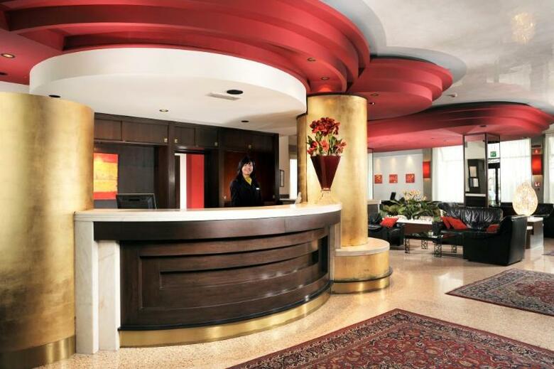 Hotel Antony