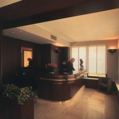 Club Hotel