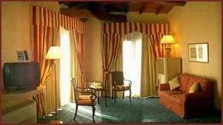 Hotel San Marco Luxury � Torre Dell�orologio Suites