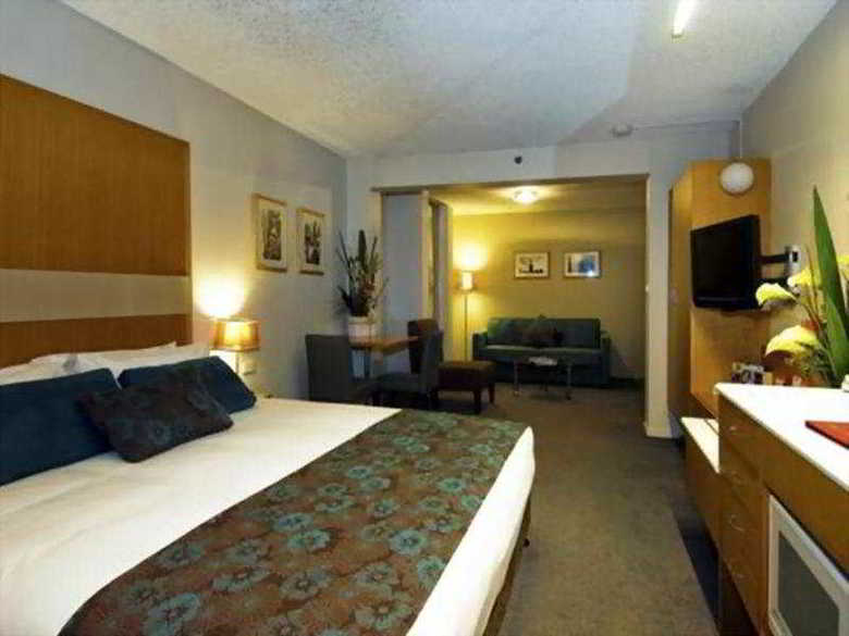 Hotel Quality Downtowner On Lygon