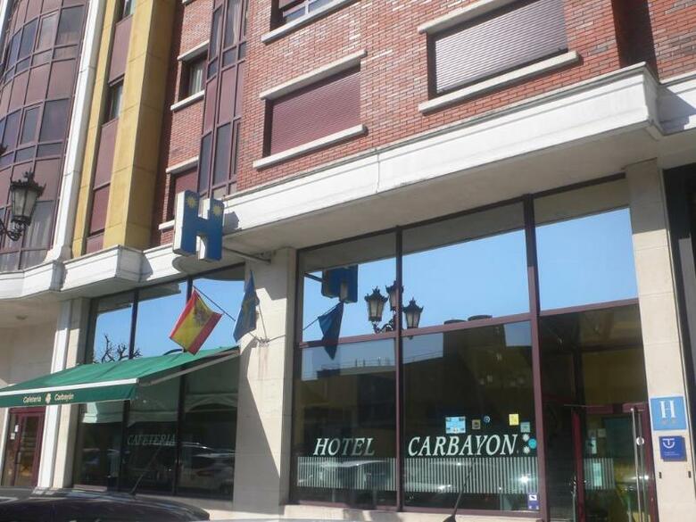 Hotel Carbayon II