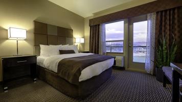 Best Western Wine Country Hotel & Suites