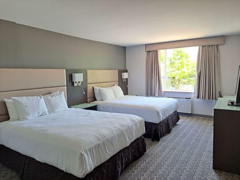 Coast Vancouver Airport Hotel