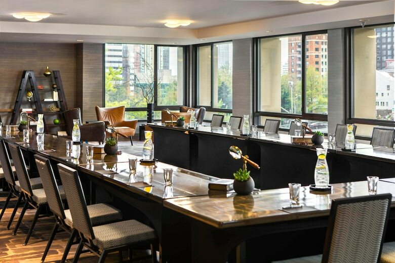 Hotel Renaissance Seattle