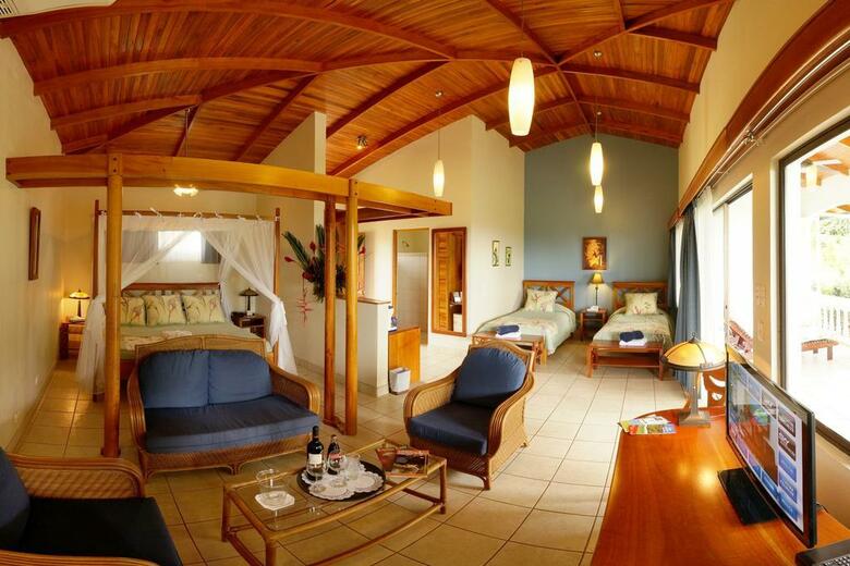 Hotel Cristal Ballena Resort