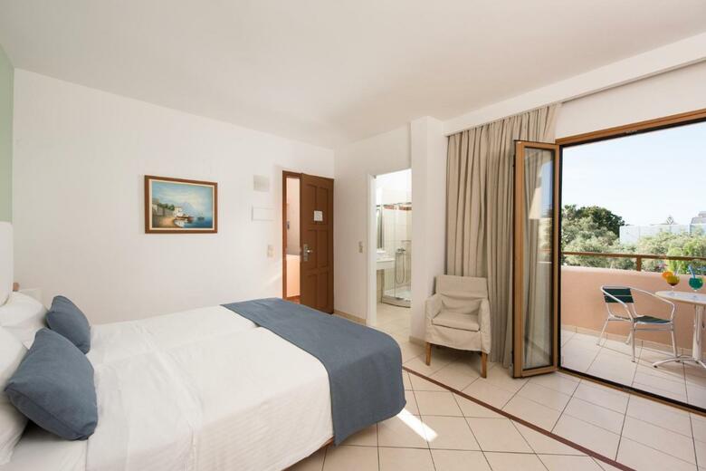 Sirios Village Hotel & Bungalows