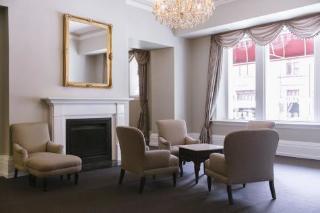Hotel Grand Mercure Hadleys