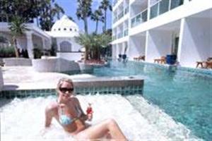 Hotel Tropical Resort