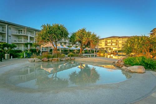 Hotel Mantra On Salt Beach