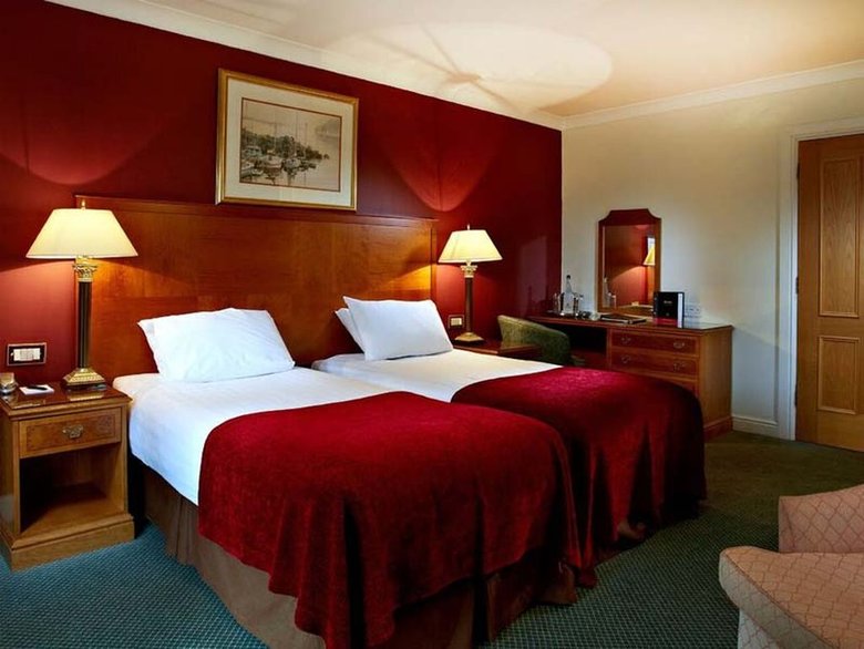 Hotel Elmers Court