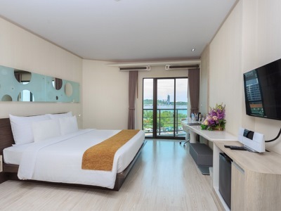 Hotel Pattaya Discovery Beach