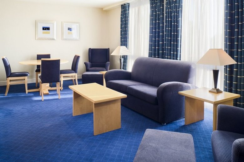 Hotel Holiday Inn