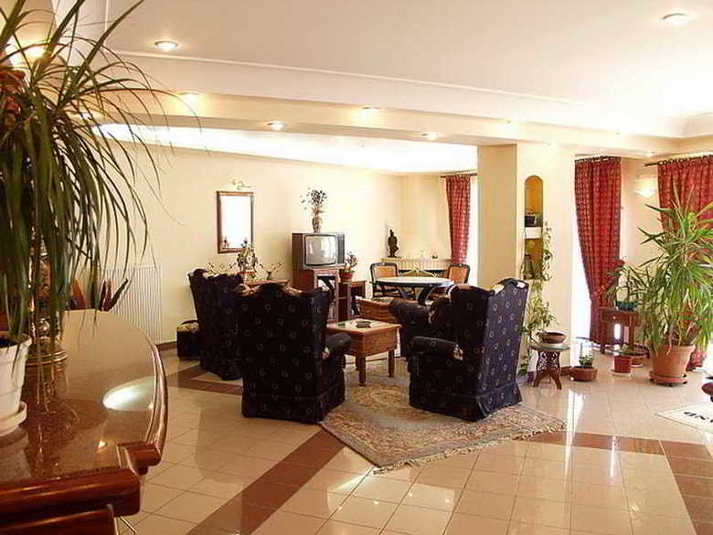 Kalimera Studios & Apartments