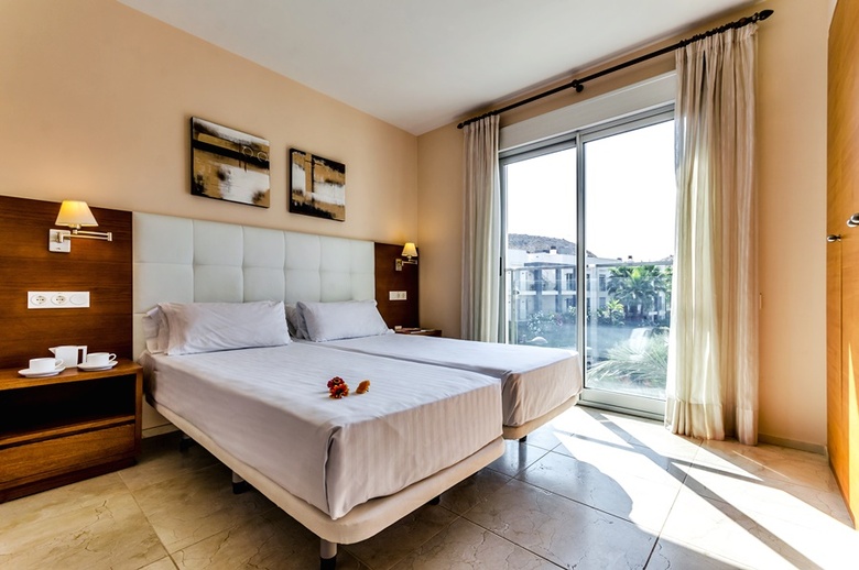 Apartamentos El Plantio Golf Resort