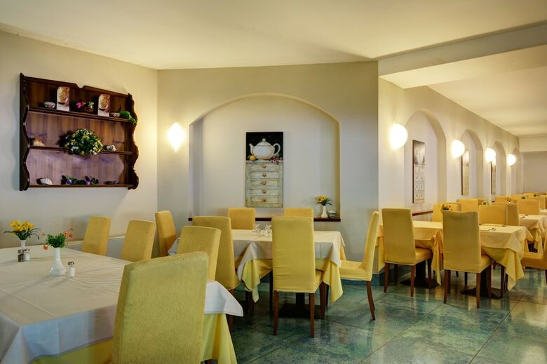Hotel Cristina