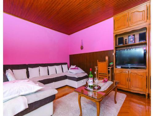 Apartment Kastel Stari With Sea View XII