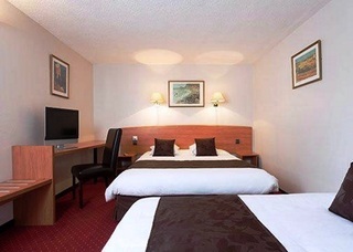 Comfort Hotel Cergy Pontoise