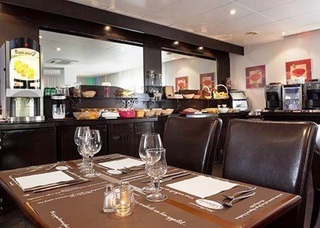 Comfort Hotel Cergy Pontoise