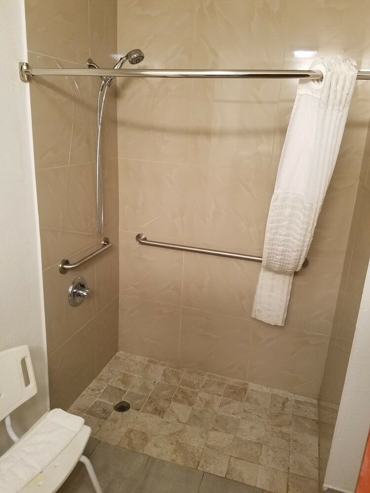 Hotel Comfort Suites Gwinnett Place