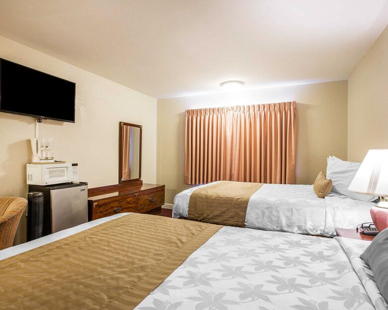 Hotel Econo Lodge Bay Breeze
