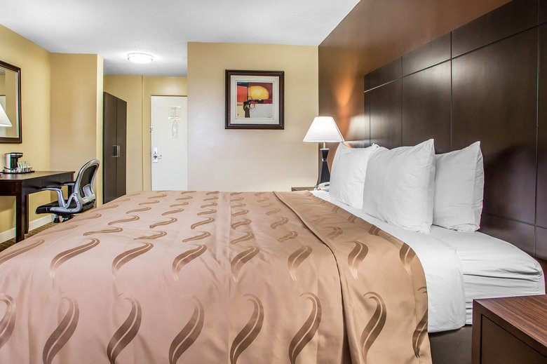 Hotel Quality Inn O'hare Airport (Duplicate 102454)